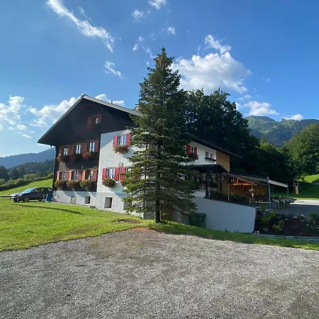Sulzfluh Mini-hôtel 3*