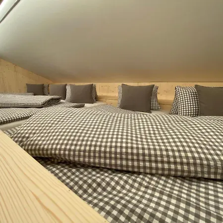Mini-hôtel Sulzfluh 3*