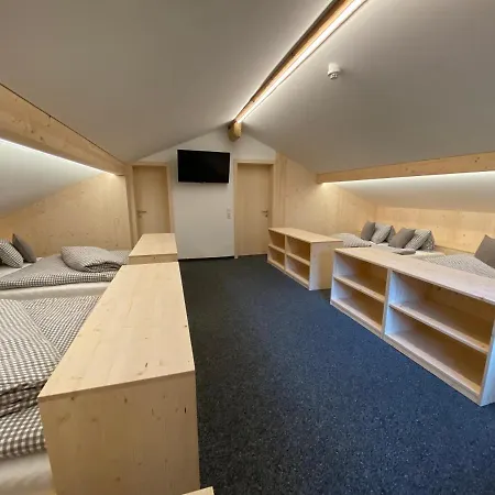 Sulzfluh Gasthof 3*